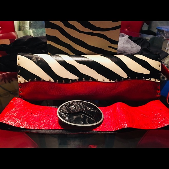 Matching Cowhide Leather Purse & Belt - Picture 2 of 6